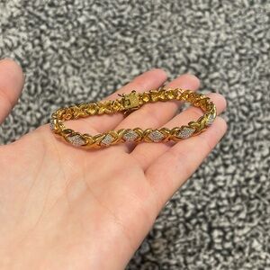 Gold bracelet